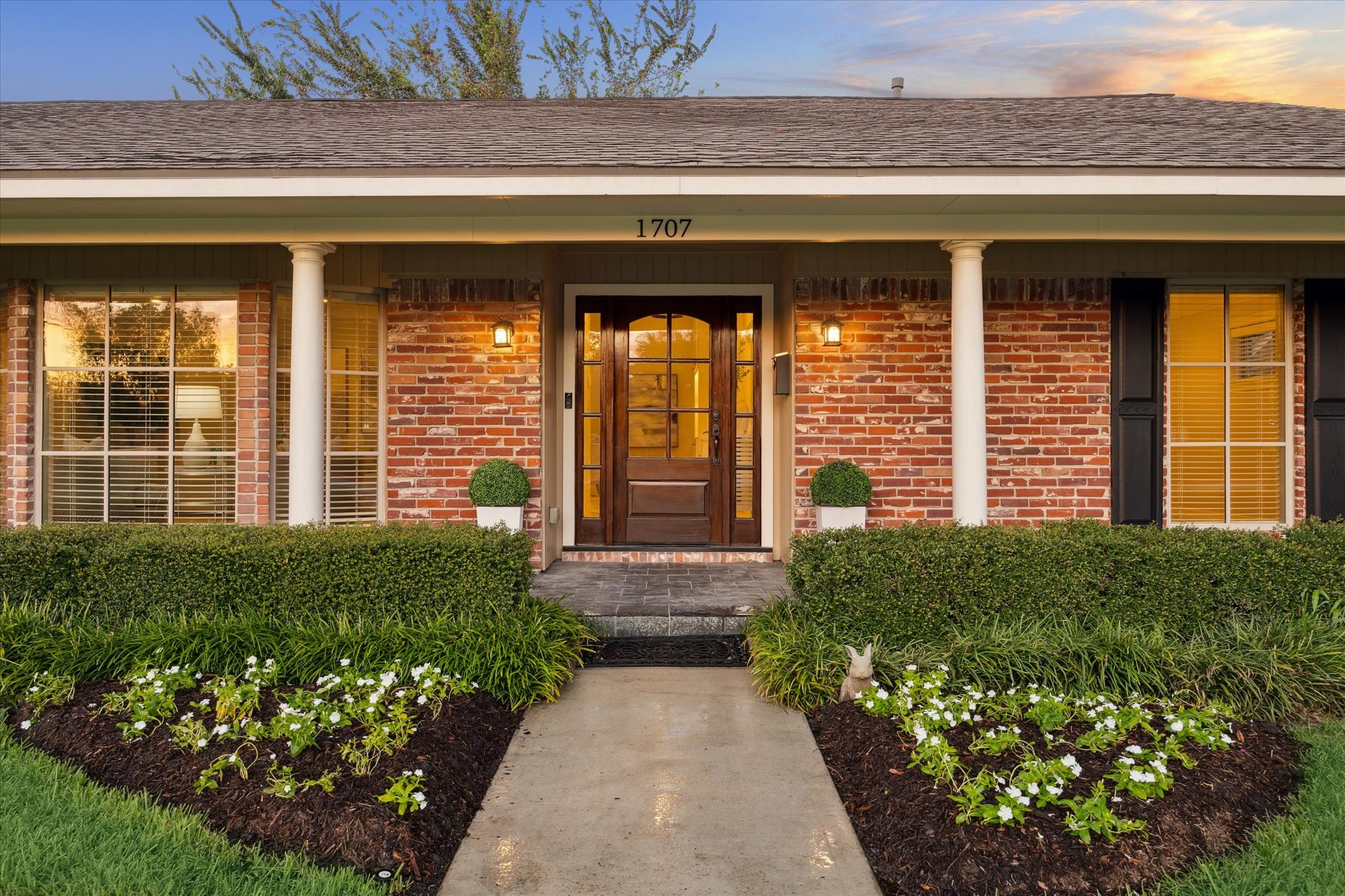 1707 Briarmead Drive Houston TX 77057