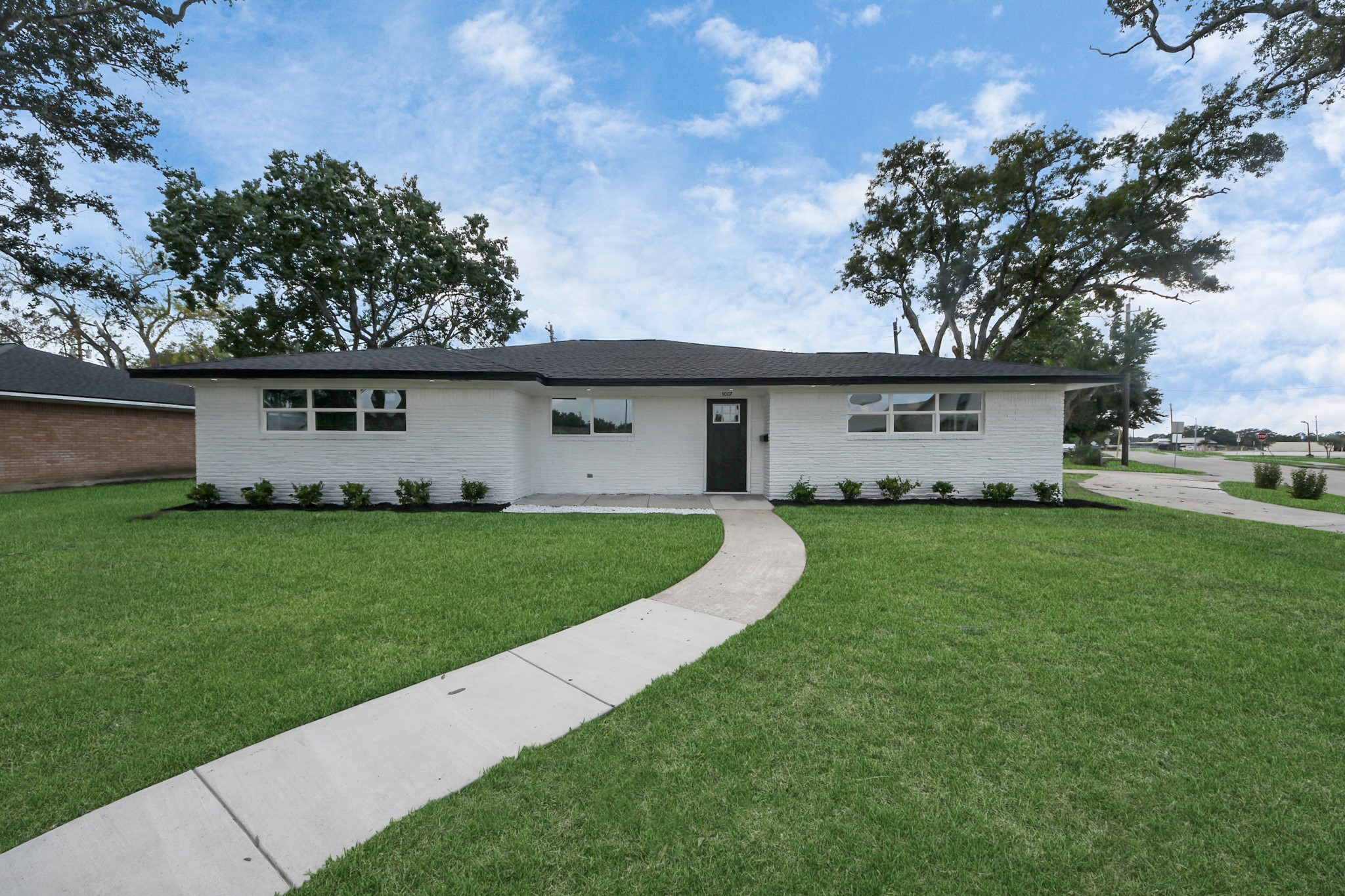 1007 Lindenwood Drive Baytown TX 77520
