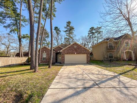 1527 Glen Oaks Drive Conroe TX 77385