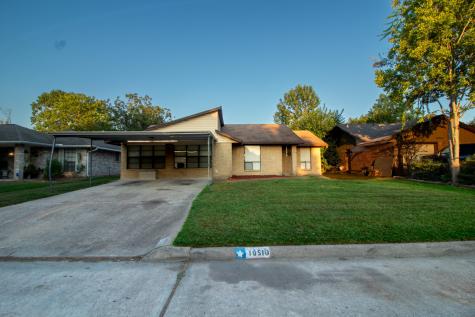 10510 Keeneland Lane Houston TX 77038