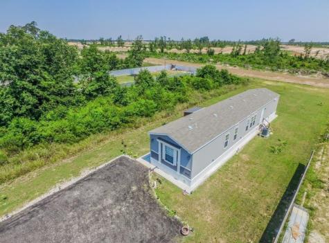 2056 Road 5210 Cleveland TX 77327