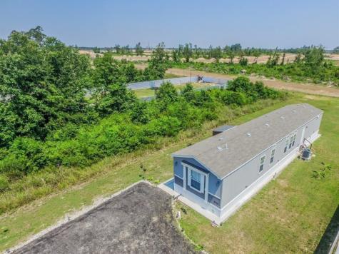 2056 Road 5210 Cleveland TX 77327