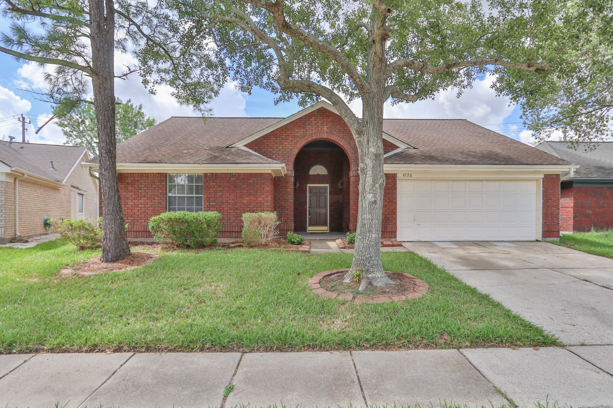 4726 Stonemede Drive Friendswood TX 77546