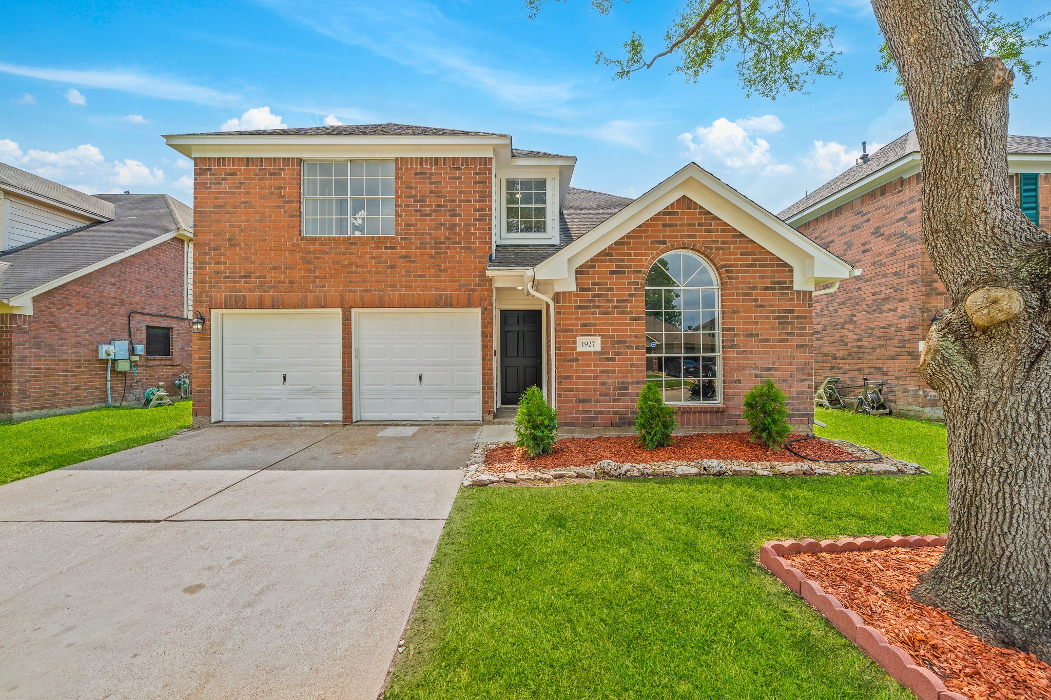 1927 Village Park Drive Missouri City TX 77489