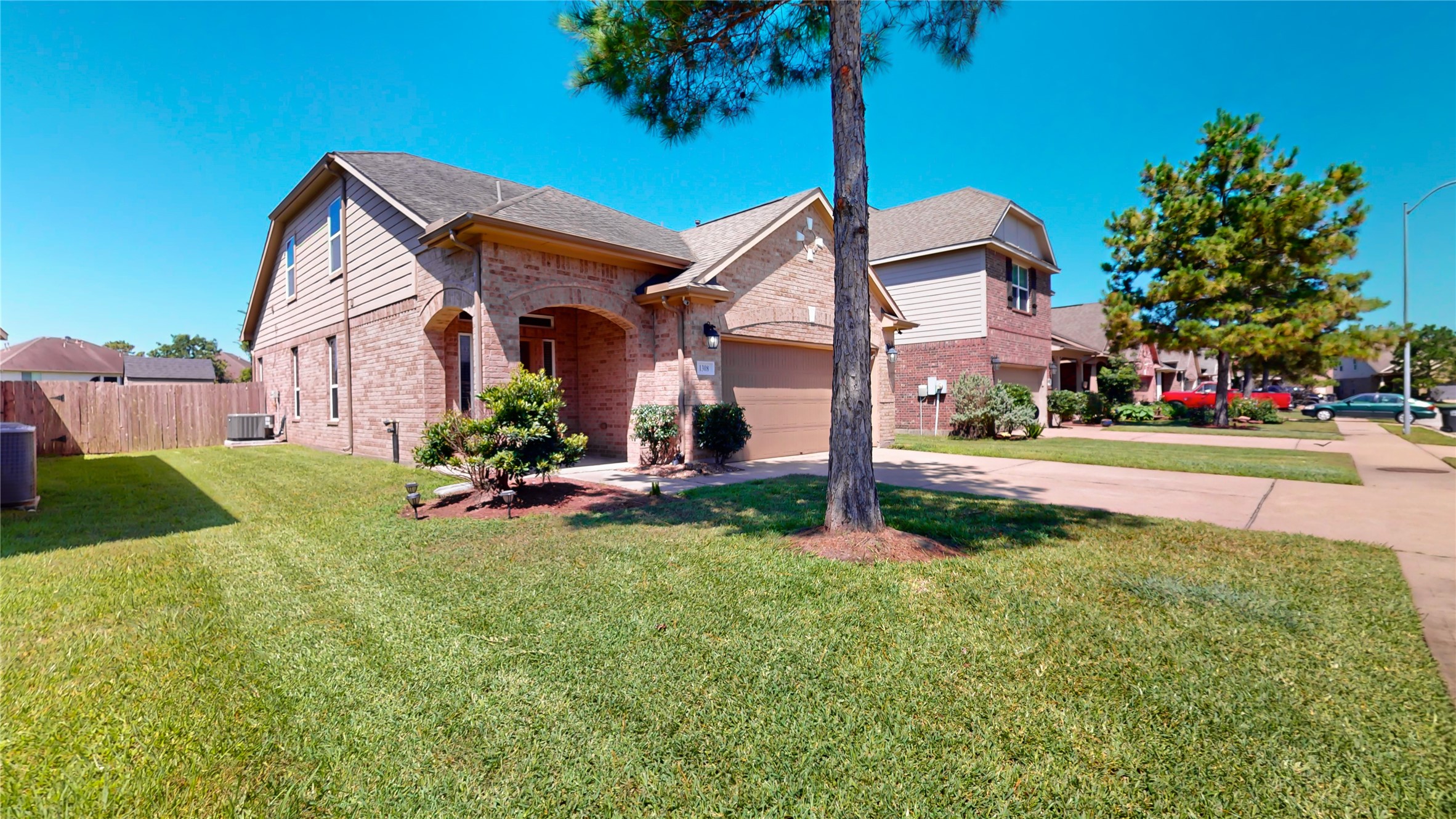 1308 Lucas Street Pearland TX 77581