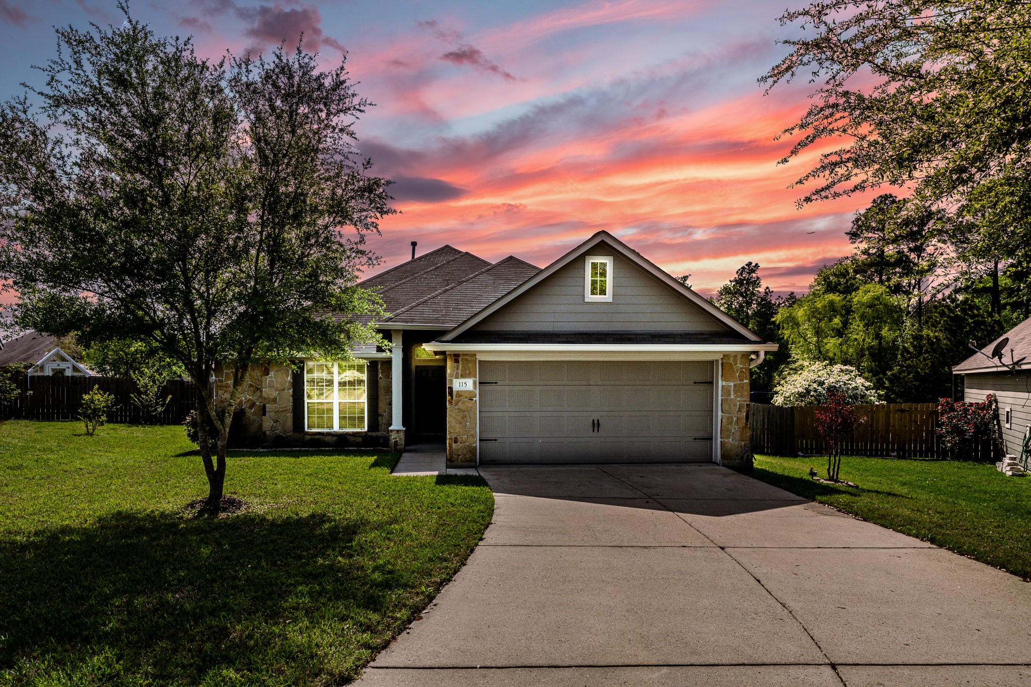 115 Enfield Court Huntsville TX 77320