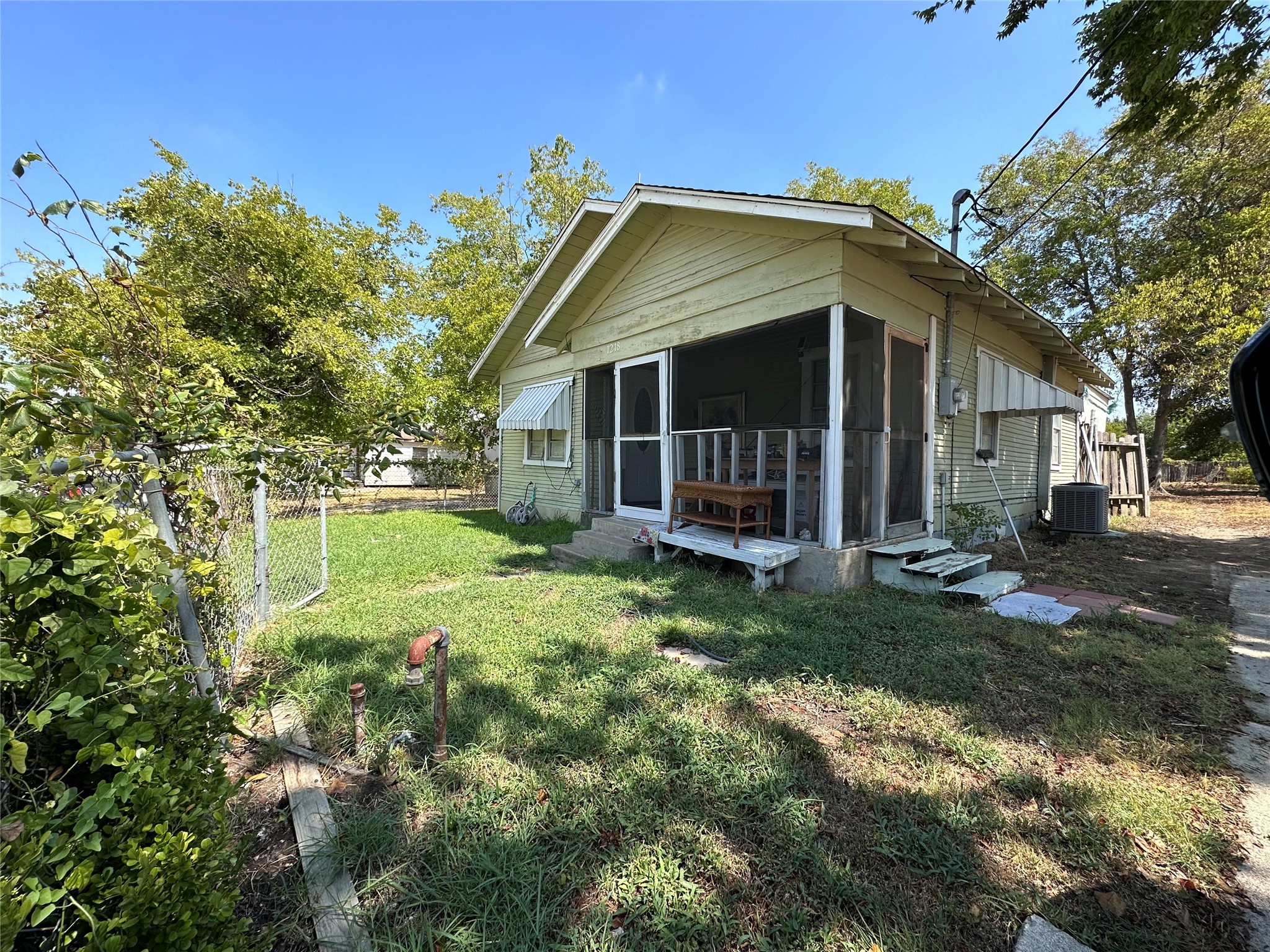 1218 W Martin Luther King Jr Street Bryan TX 77803