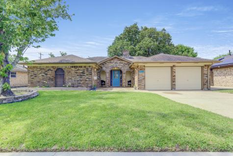 1702 S Park Way Drive Deer Park TX 77536