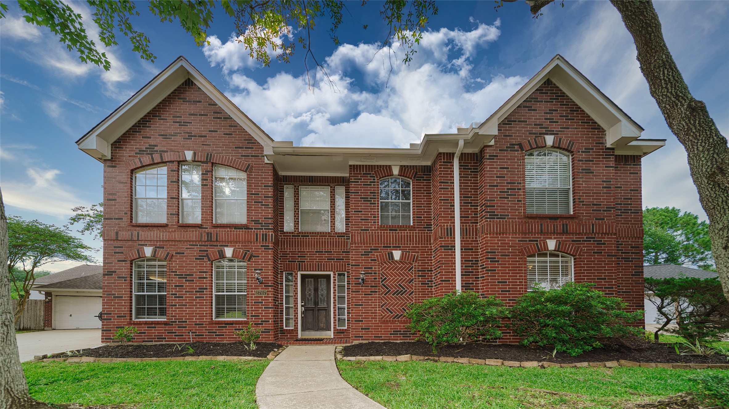 2707 Ivy Dell Court Houston TX 77059