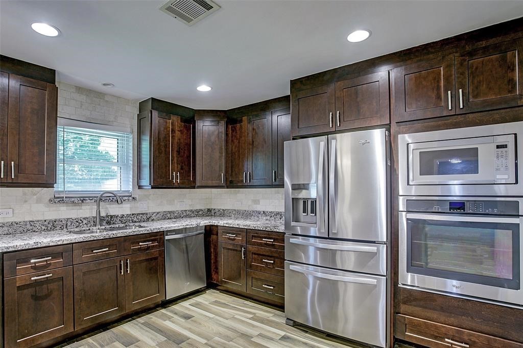 10522 Barwood Drive Houston TX 77043