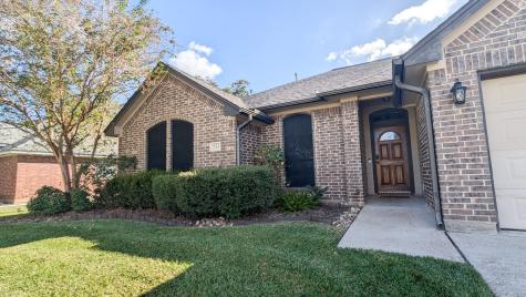 311 Williamsburg Avenue Clute TX 77531