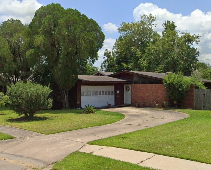 5231 Heatherbrook Drive Houston TX 77045