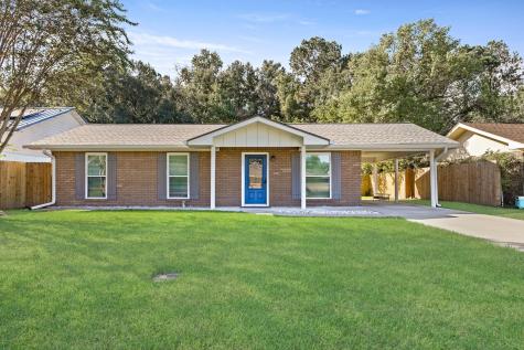 265 Beach Street Vidor TX 77662