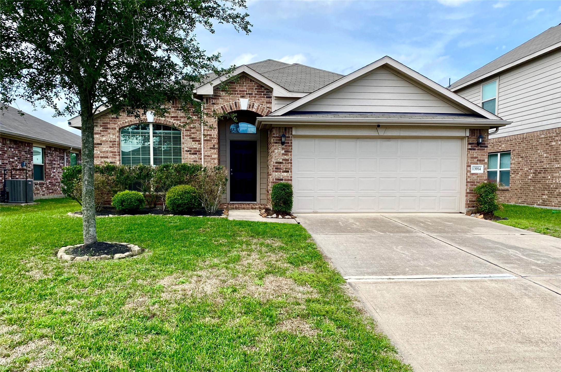 13914 Goodridge Drive Houston TX 77048
