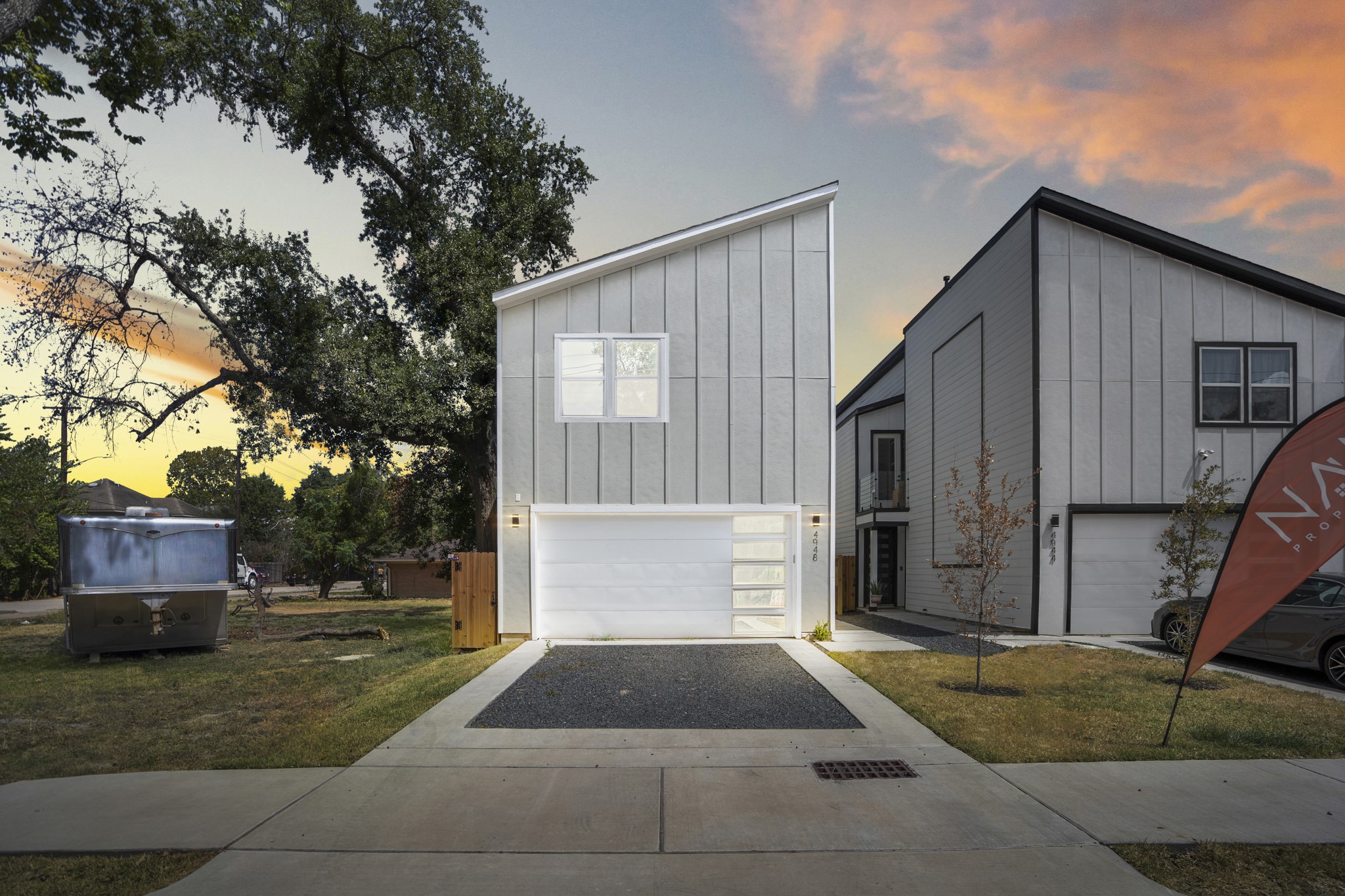 4948 Creekmont Drive Houston TX 77091
