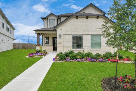 2142 Emerald Diamond Court Fresno TX 77545