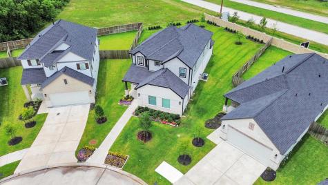 2142 Emerald Diamond Court Fresno TX 77545