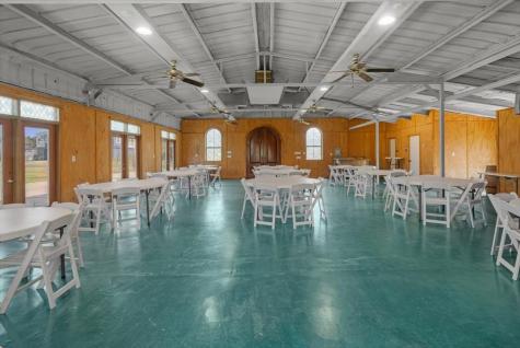 311 Bayside Drive Anahuac TX 77514