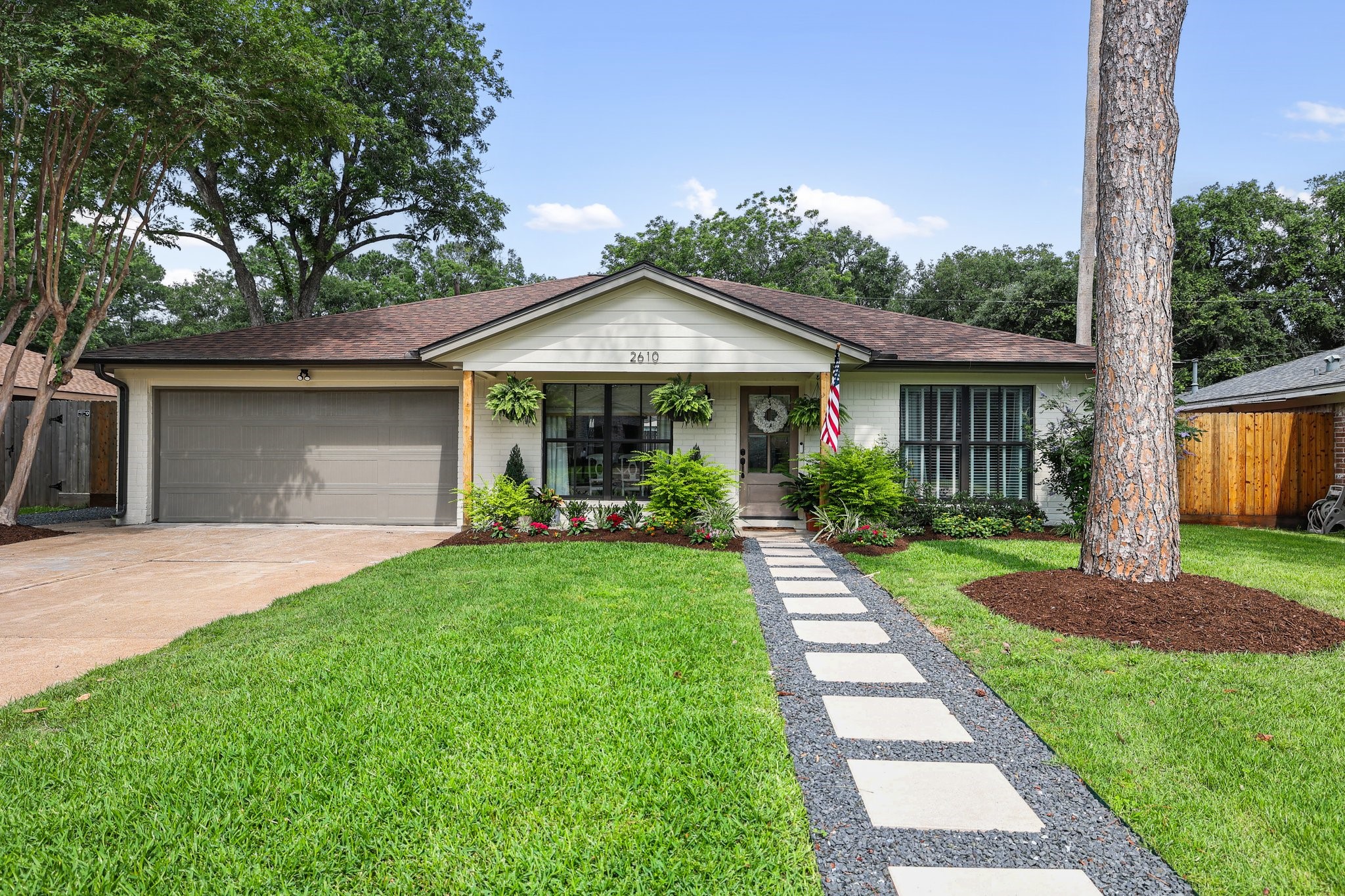 2610 Pine Village Drive Houston TX 77080