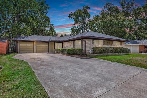 1018 Lynnwood Avenue Liberty TX 77575