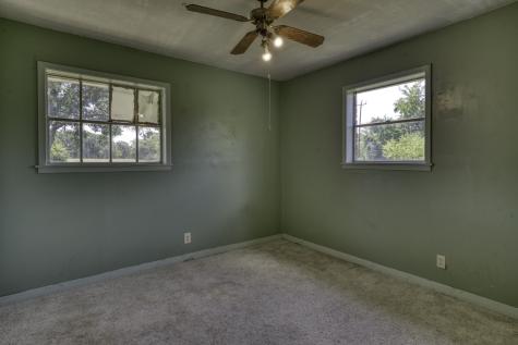 1927 Highway 75 N Madisonville TX 77864