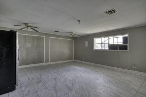 1927 Highway 75 N Madisonville TX 77864