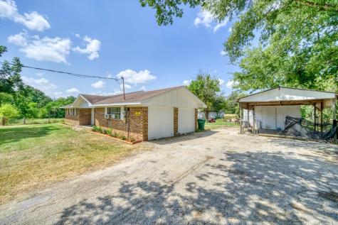 1927 Highway 75 N Madisonville TX 77864