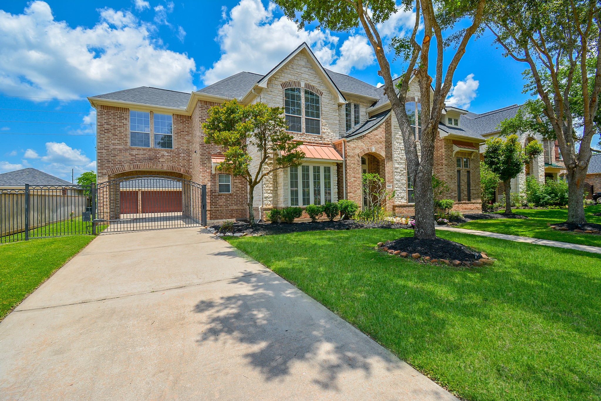 6806 Mistyleaf Lane Sugar Land TX 77479