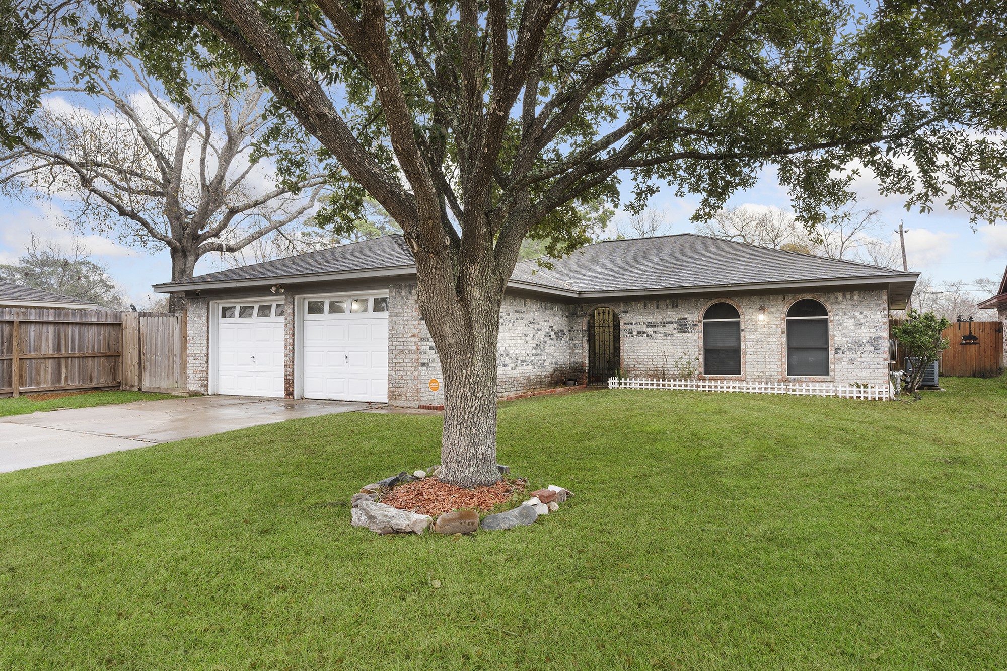 4209 Queenswood Street Baytown TX 77521