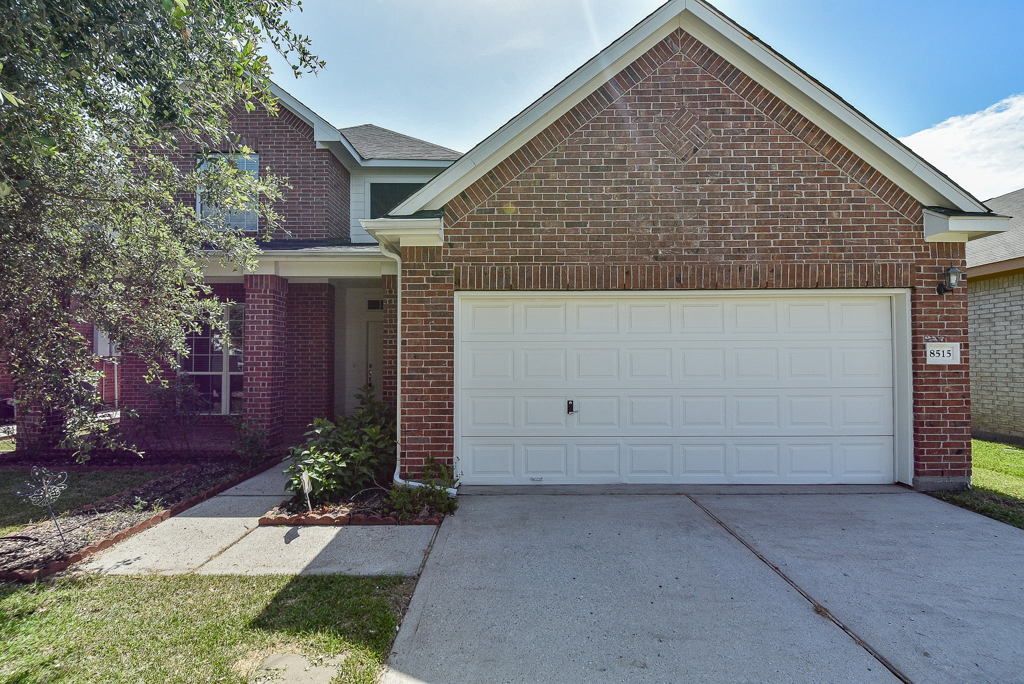 8515 W Highlands Crossing Highlands TX 77562