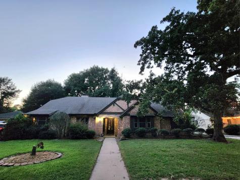 5802 Coral Ridge Road Houston TX 77069