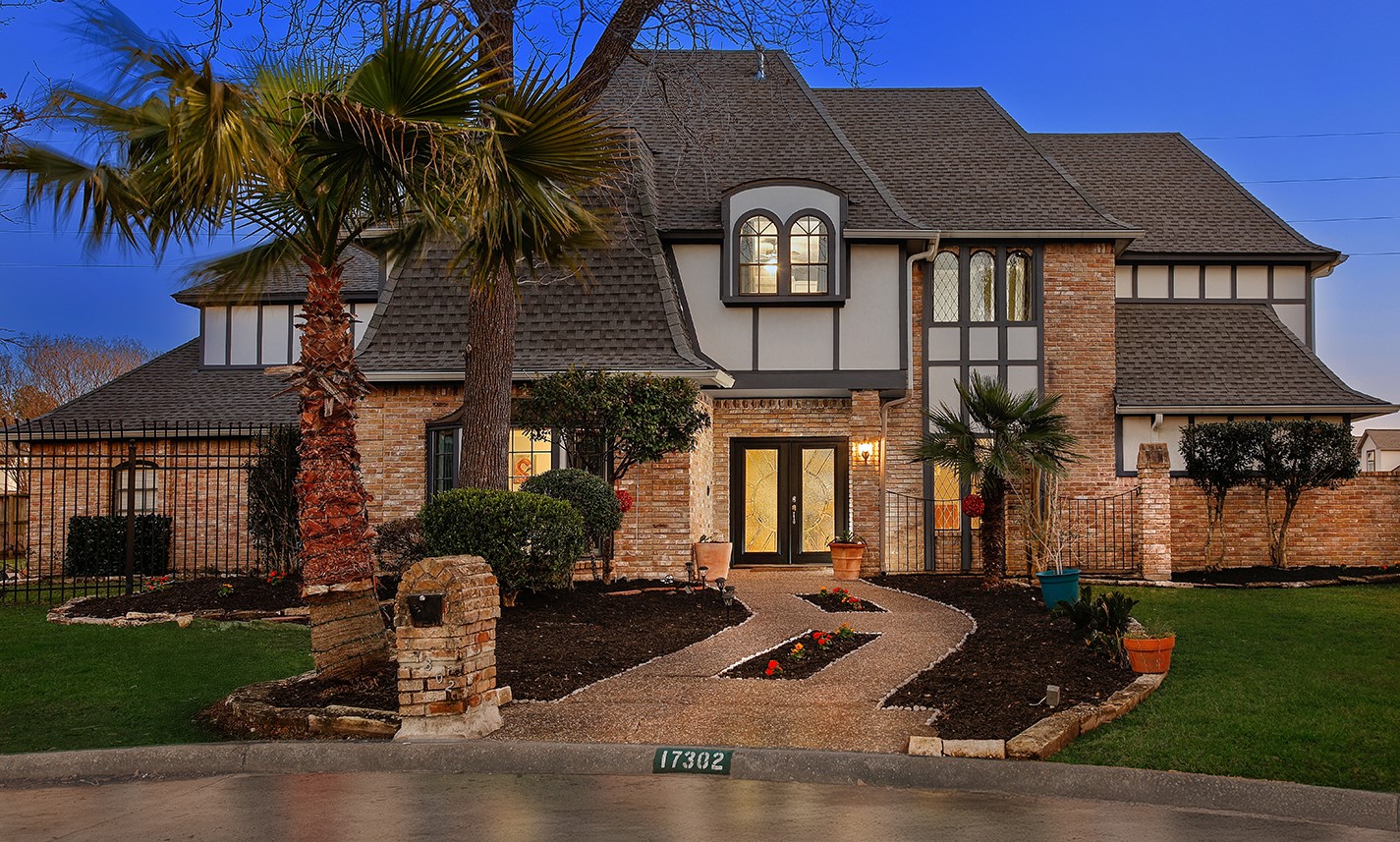 17302 Sandy Cliffs Drive Houston TX 77090