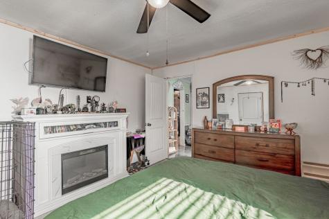 11922 Canal Street Willis TX 77318