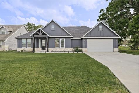 235 Mossy Meadow Drive West Columbia TX 77486