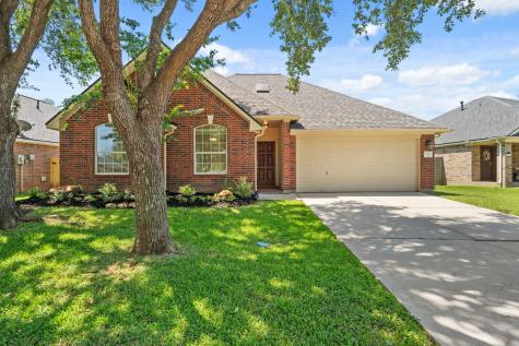 1603 Martin Lake Drive Richmond TX 77406