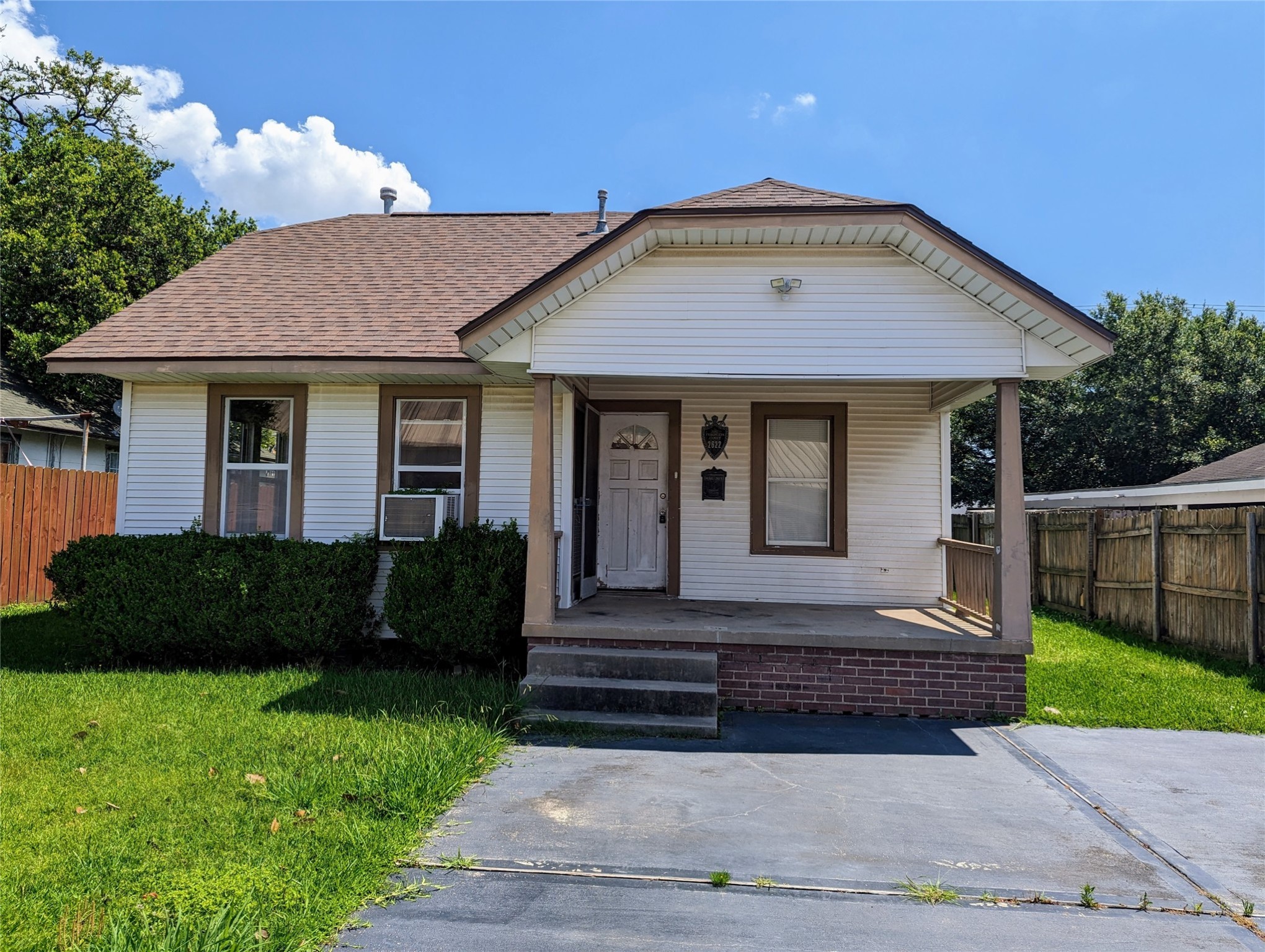 2622 Virginia Street Baytown TX 77520
