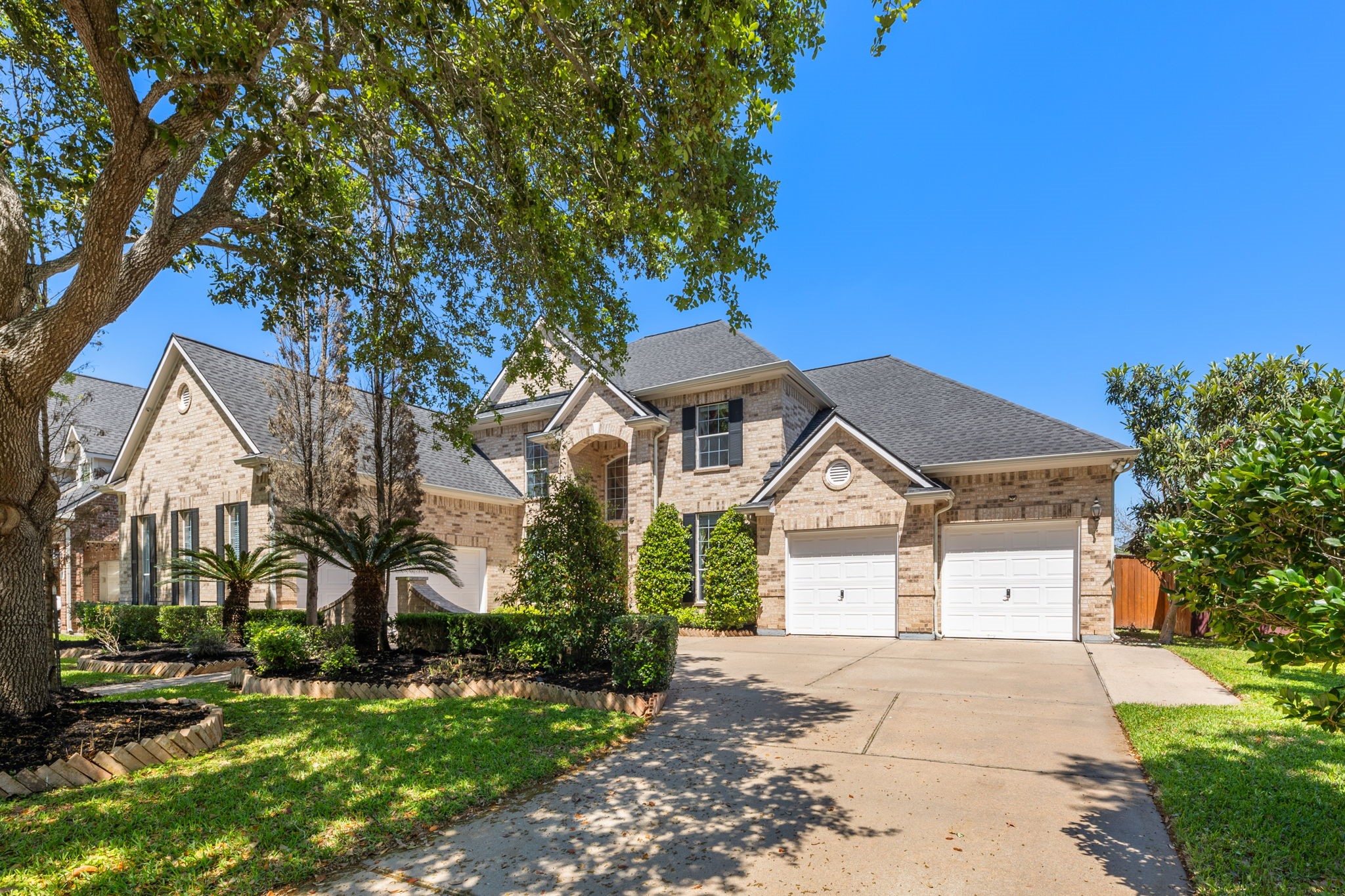 3827 Lakeridge Canyon Drive Sugar Land TX 77498
