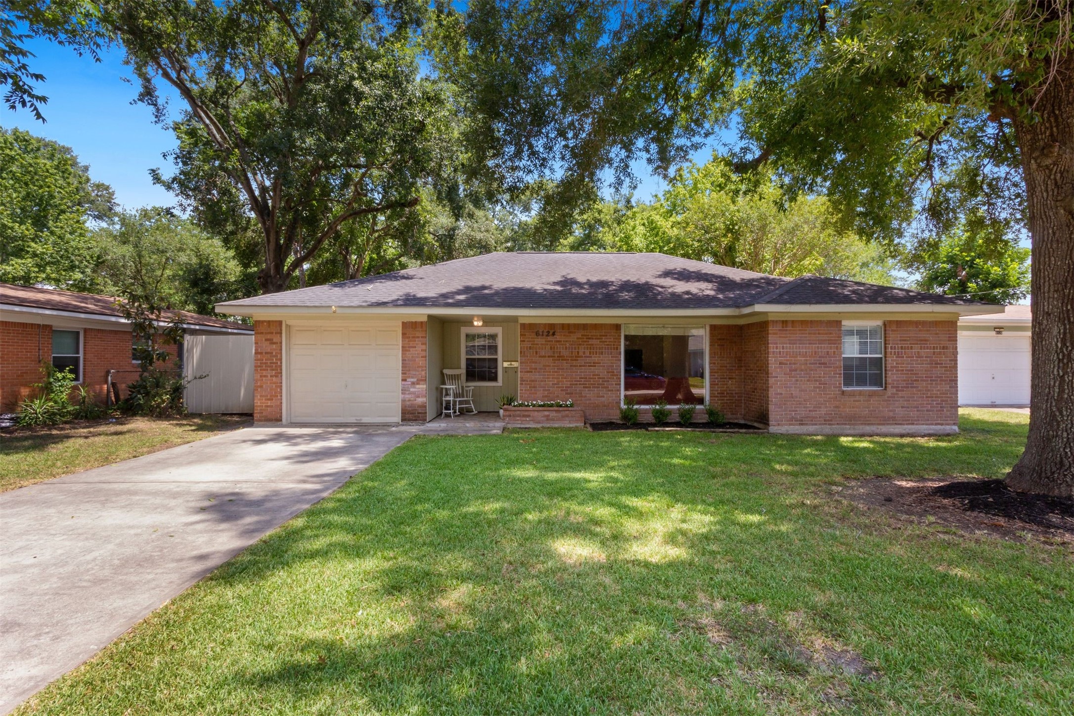 6124 Carew Street Houston TX 77074