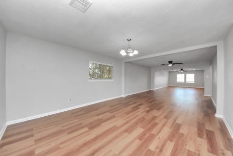 210 S 6th Street La Porte TX 77571