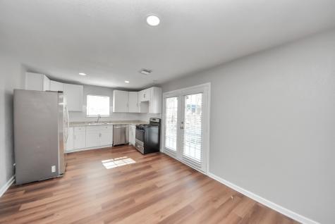 210 S 6th Street La Porte TX 77571