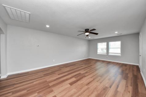 210 S 6th Street La Porte TX 77571