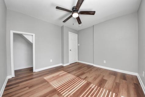 210 S 6th Street La Porte TX 77571