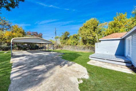 210 S 6th Street La Porte TX 77571