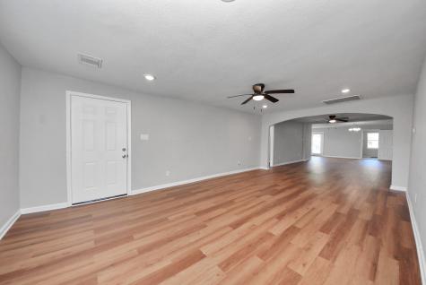 210 S 6th Street La Porte TX 77571