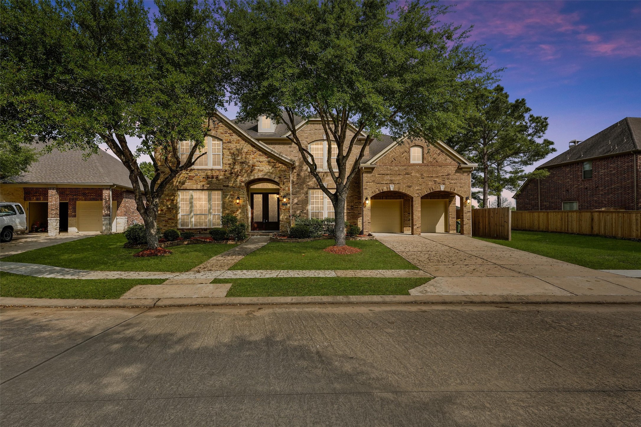 2703 Raven Ridge Drive Pearland TX 77584