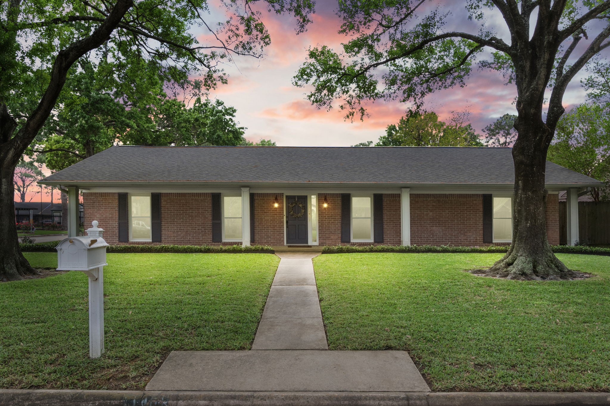 11401 Ash Creek Drive Houston TX 77043
