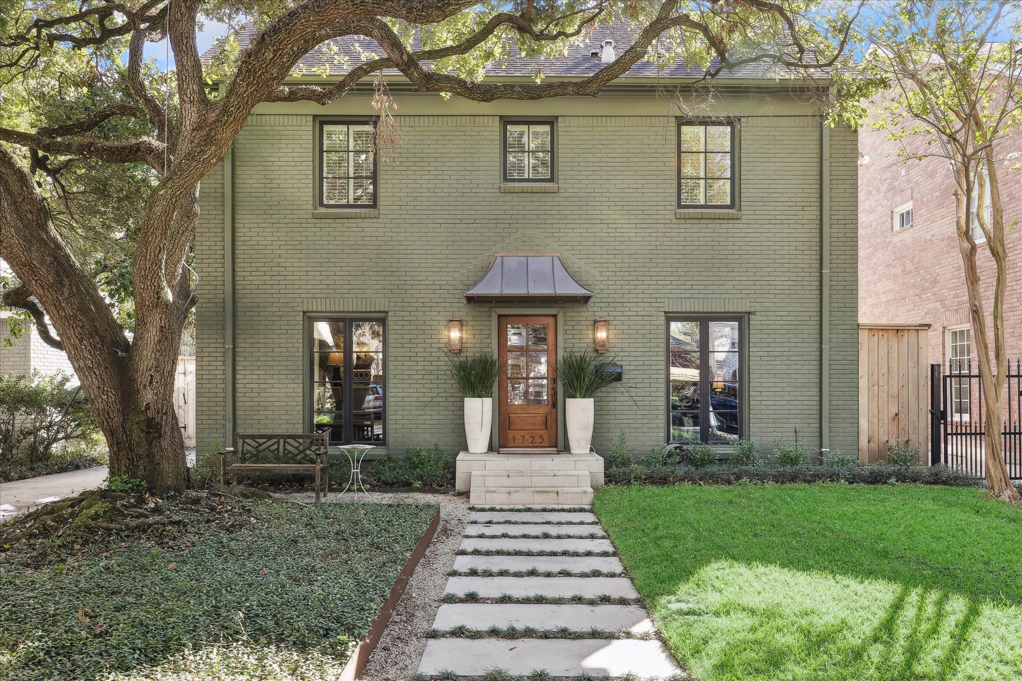 1725 Milford Street Houston TX 77098