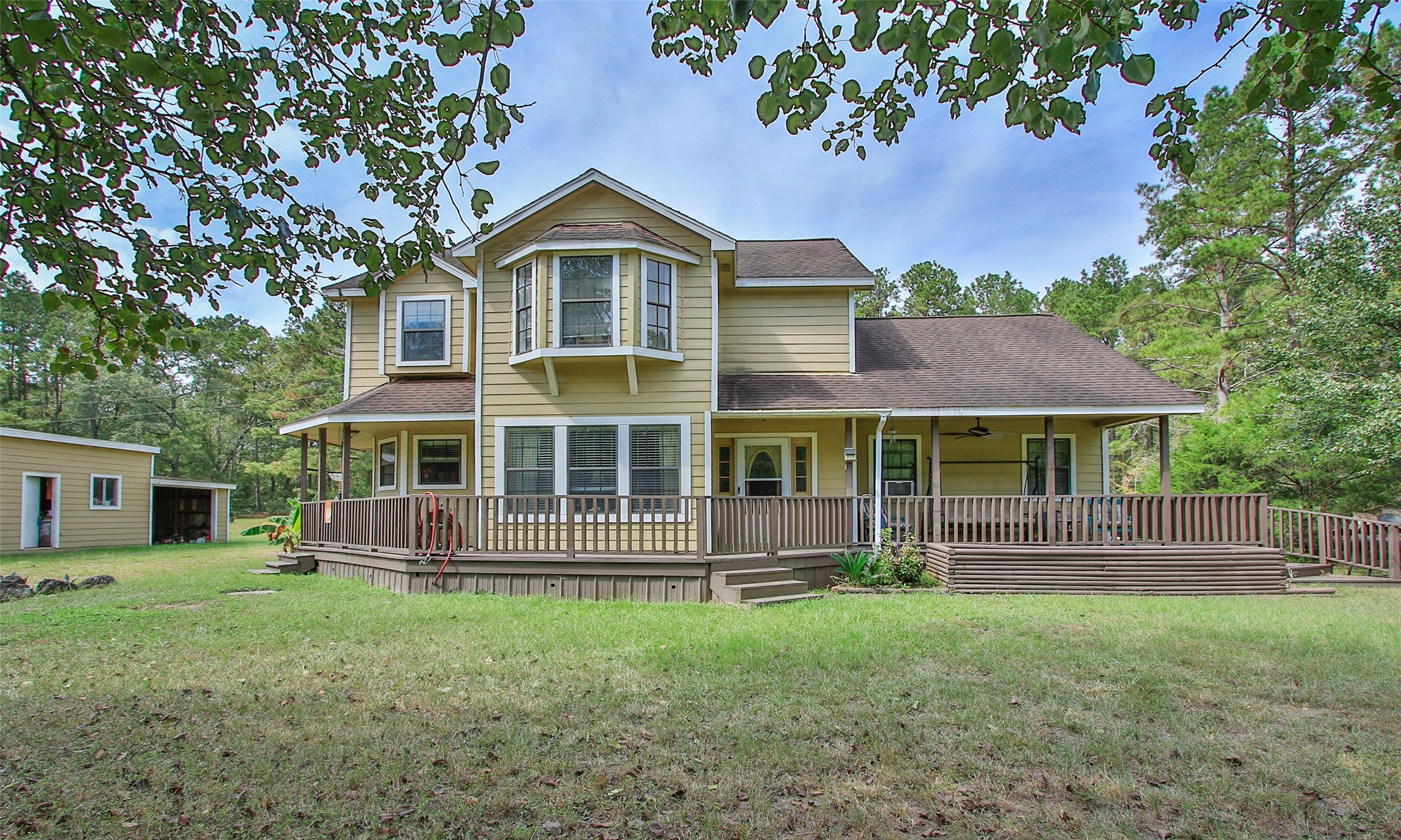 6541 Hidden Acres Drive Cleveland TX 77328
