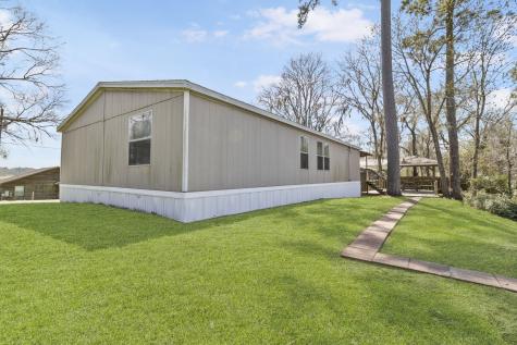 1281 Creeklake Drive Onalaska TX 77360
