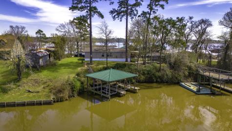 1281 Creeklake Drive Onalaska TX 77360